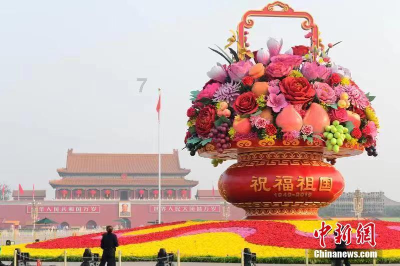 见到巡警掉头就跑？原来是“加黑油”的！事发西咸新区